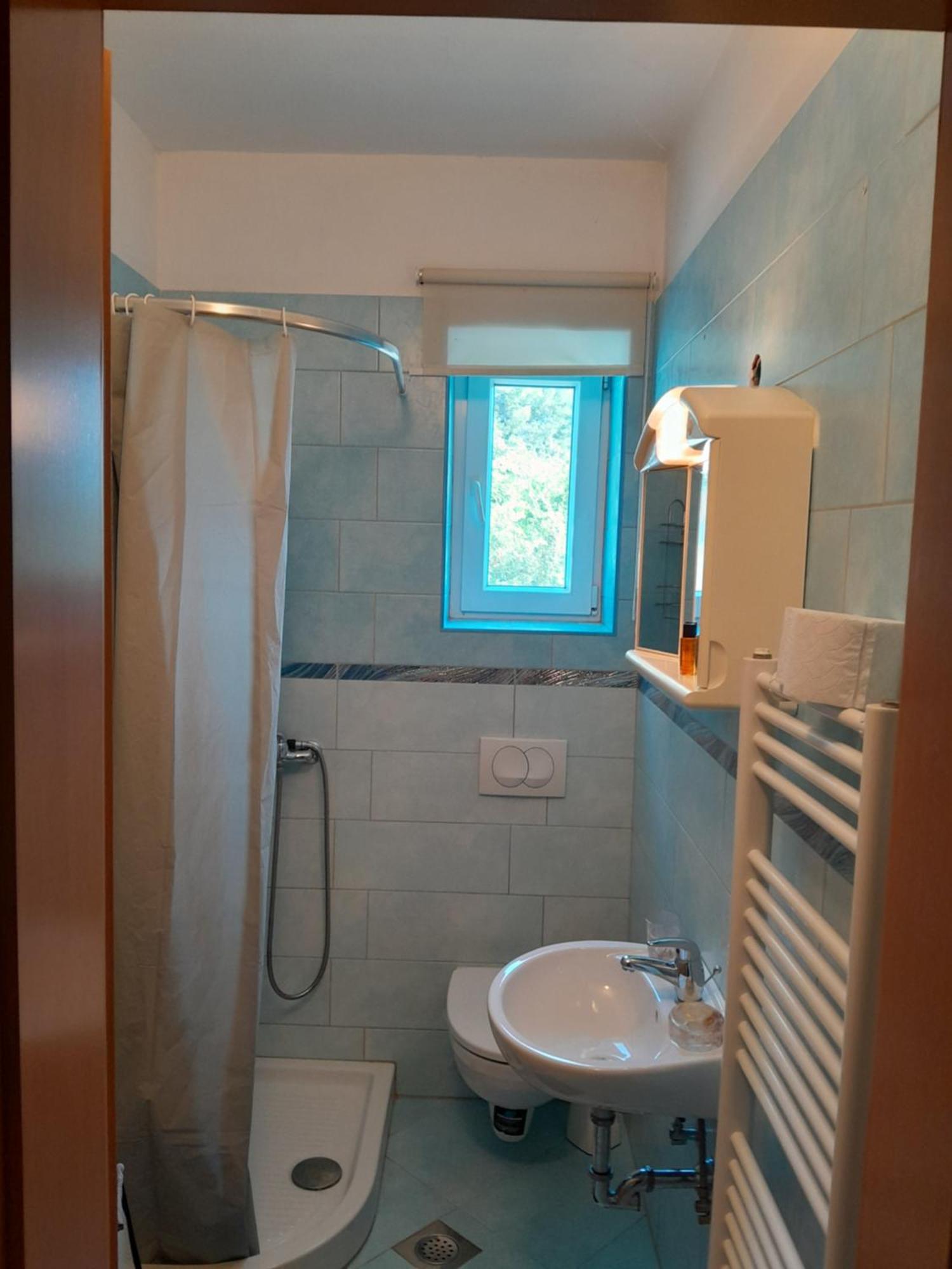 Apartmaji Strunjan Esterno foto