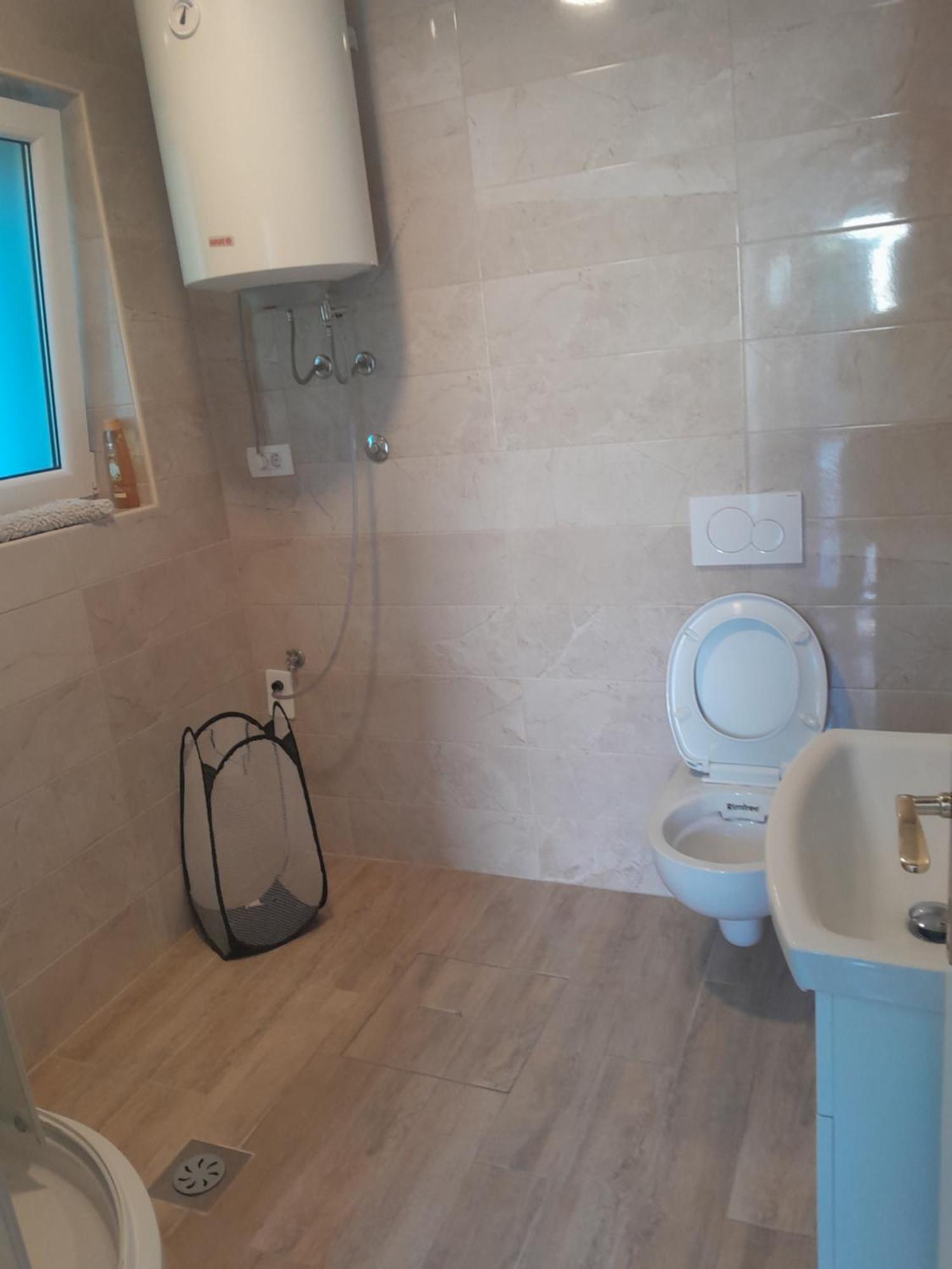 Apartmaji Strunjan Esterno foto